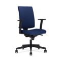 Orbis bureaustoel bekleding blauw zitting HxBxD 410-540x460x450 mm met kunststof rugleuning zwart synchroon mechanisme in hoogte verstelbare armleuningen 182461