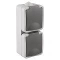 Q-Link contactdoos opbouw 2-voudig randaarde verticaal spatwaterdicht IP54 grijs 00.944.50