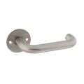 P+E 8118 gatdeel deurkruk U-model op ronde rozet 8 mm stift RVS geborsteld ZW-8118-A0G-13F
