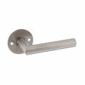 P+E 8673 gatdeel deurkruk L-model haaks 8 mm stift RVS geborsteld ZW-8673-A0G-13F
