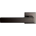 GPF Bouwbeslag Anastasius 1302.A1-02 L Zaki+ deurkruk op vierkante rozet 50x50x8 mm linkswijzend Dark blend GPF1302A10200-02