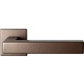 GPF Bouwbeslag Anastasius 1302.A2-02 Zaki+ deurkruk op vierkante rozet 50x50x8 mm Bronze blend GPF1302A20100-02