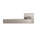 GPF Bouwbeslag Anastasius GPF1308.A3-02L Zika deurkruk op vierkant rozet 50x50x8 mm linkswijzend Mocca blend GPF1308A30200-02