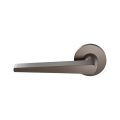 GPF Bouwbeslag Anastasius GPF2060.A1-00L/R Piko deurkruk gatdeel op rond rozet 50x8 mm links-rechtswijzend Dark blend GPF2060A10200-00