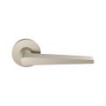 GPF Bouwbeslag Anastasius GPF2060.A4-00 Piko deurkruk op rond rozet Champagne blend 50x8 mm GPF2060A40100-00