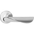 GPF Bouwbeslag RVS GPF3020.49/09-00R Moana deurkruk gatdeel op rond rozet 50x8 mm rechtswijzend RVS gepolijst GPF302049-090300-00