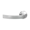 GPF Bouwbeslag RVS GPF3155.09-00L/R Kokoru deurkruk gatdeel op rond rozet 50x8 mm links-rechtswijzend RVS geborsteld GPF3155090200-00
