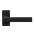 GPF Bouwbeslag ZwartWit GPF8216.61-01 Zaki+ deurkruk op rechthoekig rozet 70x32x10 mm zwart GPF8216610100-01