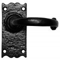 Kirkpatrick KP2520L deurkruk gatdeel linkswijzend op schild 108x50 mm blind smeedijzer zwart TH6252060200