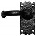 Kirkpatrick KP2520R deurkruk gatdeel rechtswijzend op schild 108x50 mm blind smeedijzer zwart TH6252060300