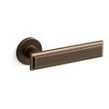 Mandelli1953 1741R Kuki deurkruk gatdeel op rozet 50x6 mm rechtswijzend mat brons TH51741BD0300