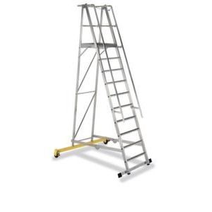 Orbis platformladder aluminium bordes HxBxD 2600x600x630 mm 10 treden verrijdbare traverse 550282