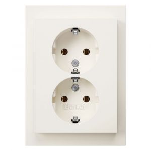 Berker K1 contactdoos inbouw 2-voudig randaarde polarwit 66.021.51