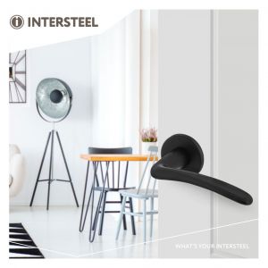 Intersteel Living 0466 deurkruk Zaia met geveerde kunststof rozet met nokken diameter 50x7 mm zwart 0023.046602