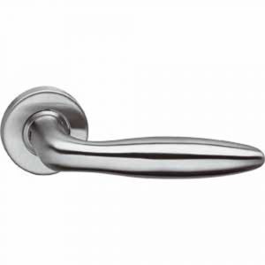 Intersteel Living 0587 gatdeel deurkruk Jupiter op rozet met ring met veer RVS 0035.058702A