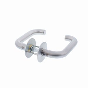 P+E 8118 deurkruk U-model op ronde rozet 8 mm stift RVS geborsteld ZW-8118-A00-130